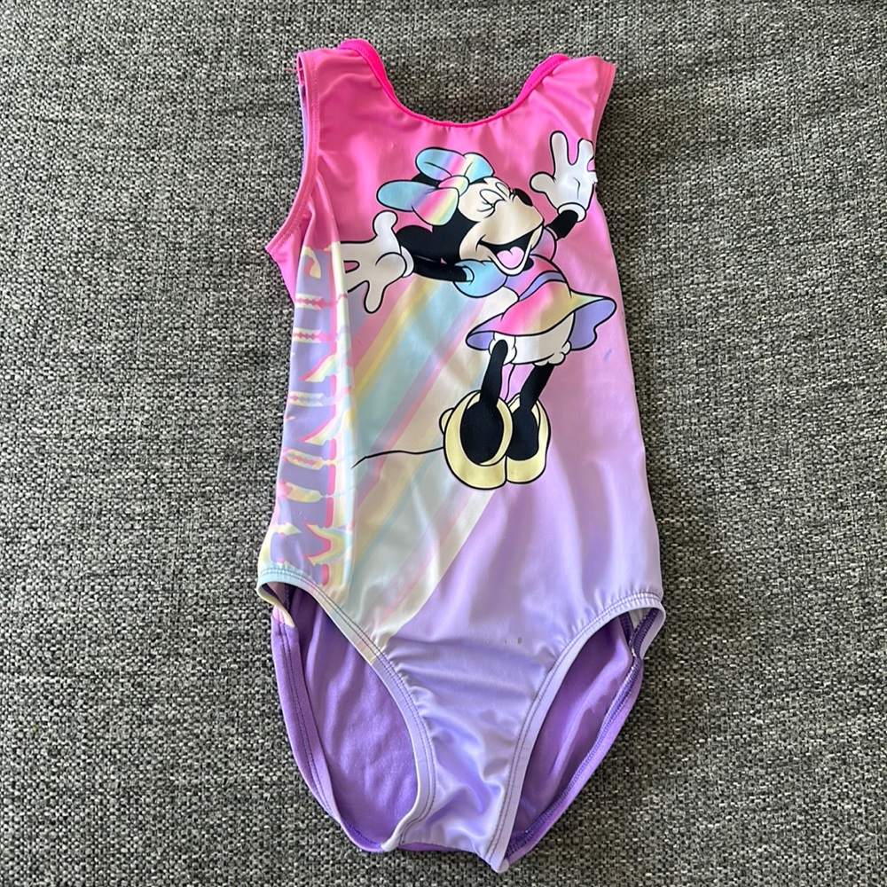 Disney GK Minnie Leo, CM